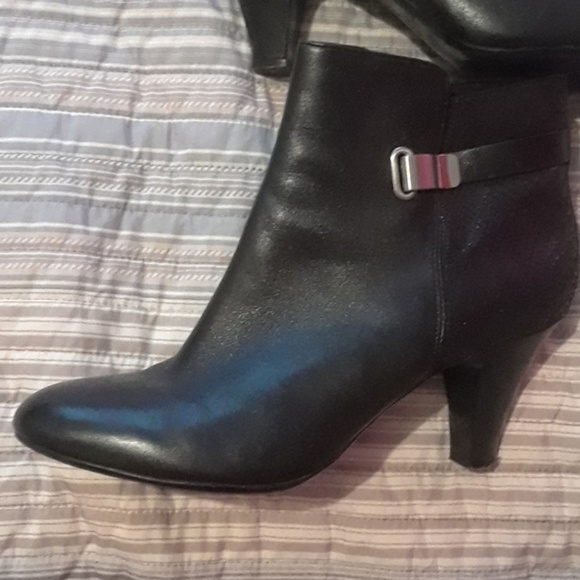 Booties - Picture 3 of 3